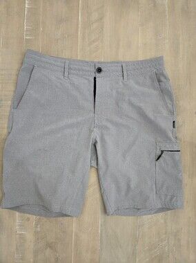 O'Neill Men's Light Gray Cargo Quick dry Shorts with Zipper Pocket